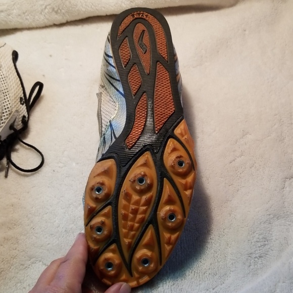 Saucony Velocity 3 Distance Track Spikes (20037-1) - Picture 5 of 5